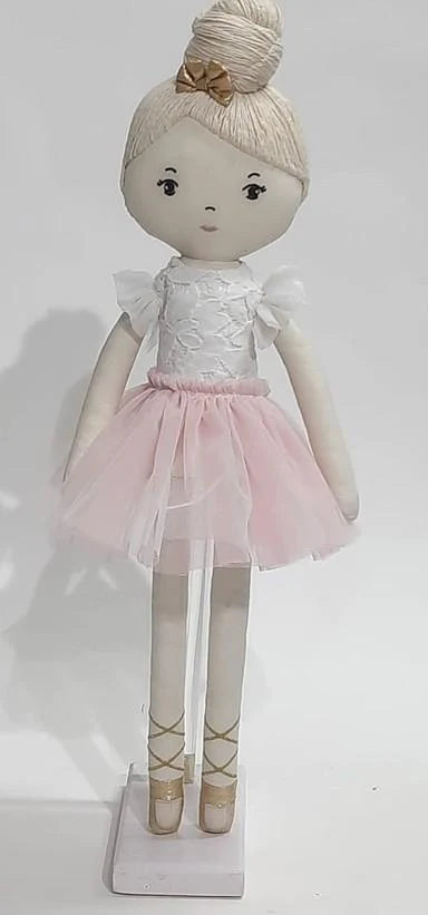 Huggable and cozy plush toysHuggable and cozy plush toysHeirloom Prima Ballerina 18-Inch Doll - Stella Huggable and cozy plush toysHuggable and cozy plush toysHeirloom Prima Ballerina 18-Inch Doll - Stella