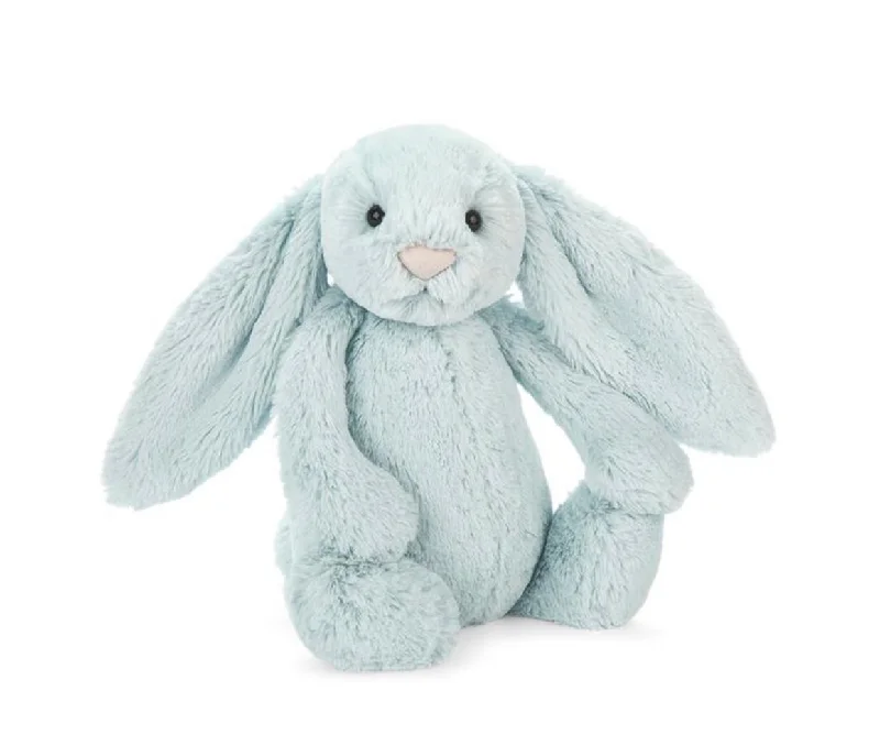 Cuddly and endearing Jellycat timeless appealBashful Bunny Beau