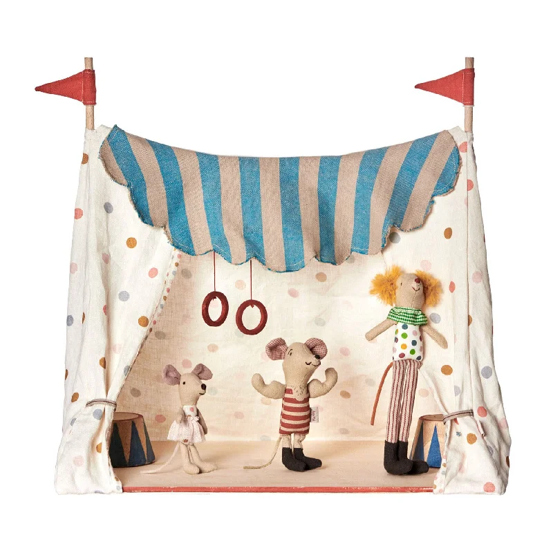 Friendly and approachable plush friendsFriendly and approachable plush friendsMaileg Circus with 3 Circus Mouse Friendly and approachable plush friendsFriendly and approachable plush friendsMaileg Circus with 3 Circus Mouse