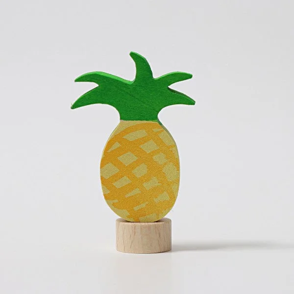tactile wooden toys                   Grimm's birthday ring deco pineapple