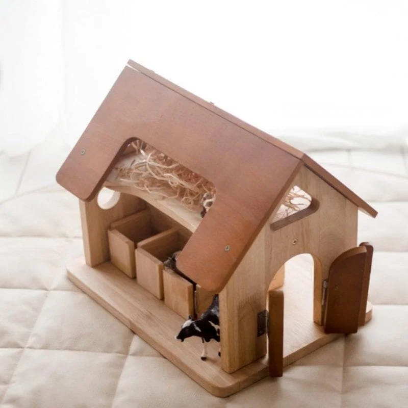 sturdy wooden toys                  Horse Stable