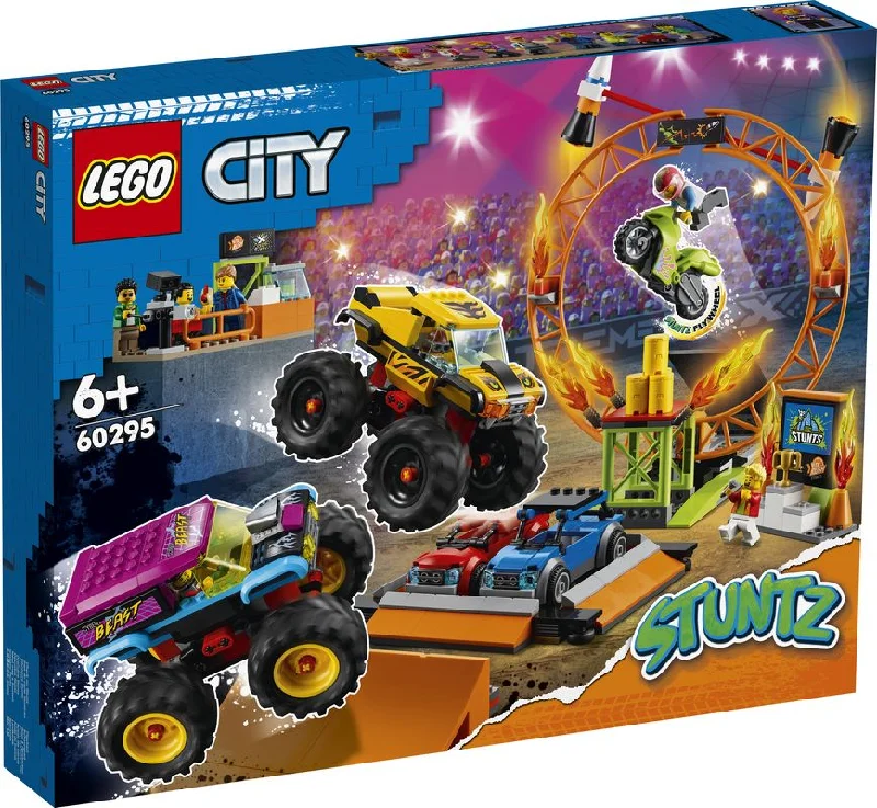 Facilitating collaborative play LEGOLEGO 60295 City Stuntz Stunt Show Arena