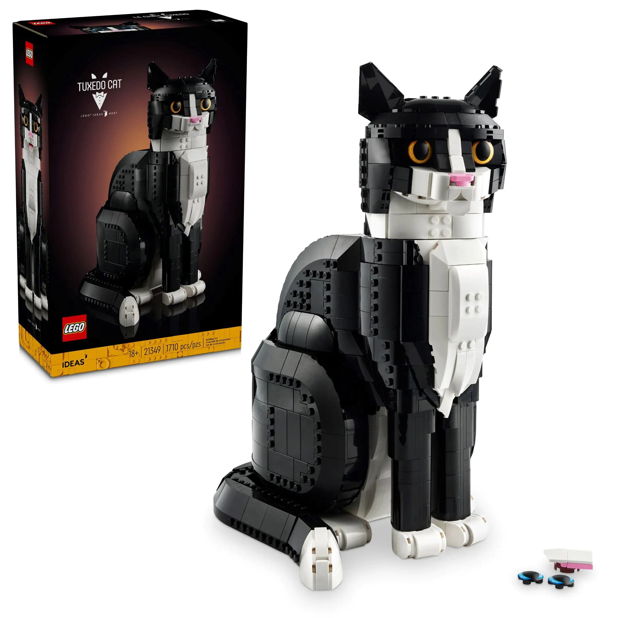 Beautifully crafted LEGO sculpturesLEGO IDEAS 21349 Tuxedo Cat