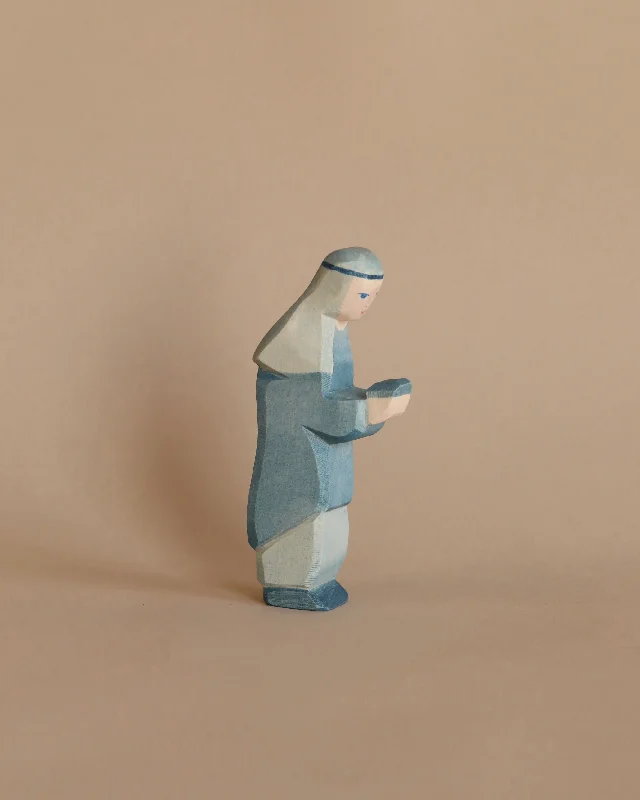 enchanting and whimsical wooden toys for children                   Ostheimer Blue King