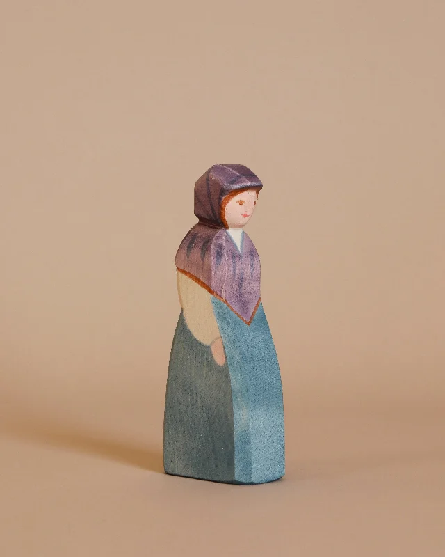 sturdy and safe wooden toys                 Ostheimer Market Woman