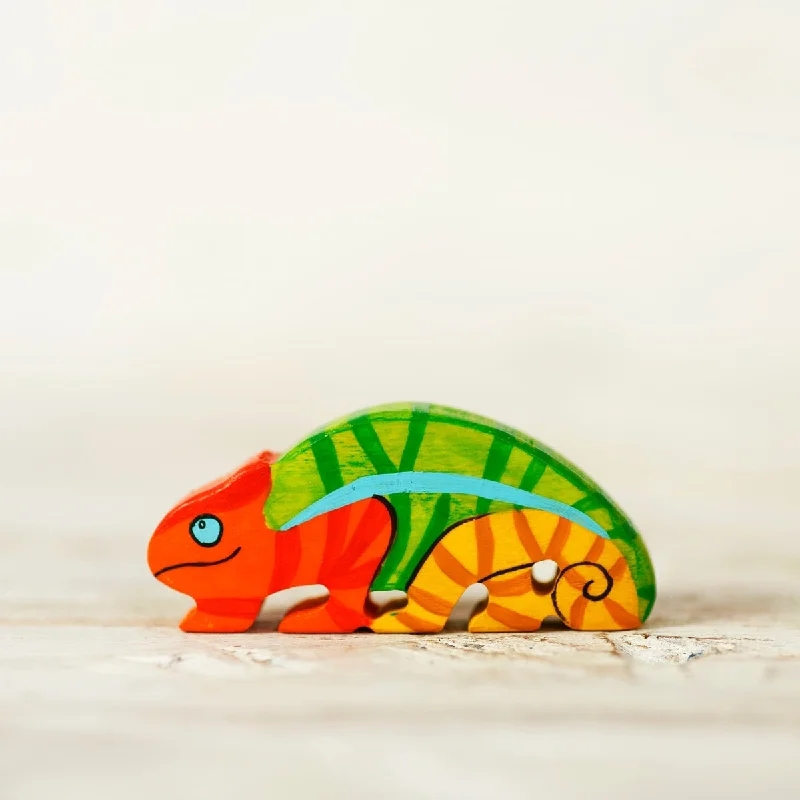 non-toxic wooden toys                   Wooden Caterpillar chameleon