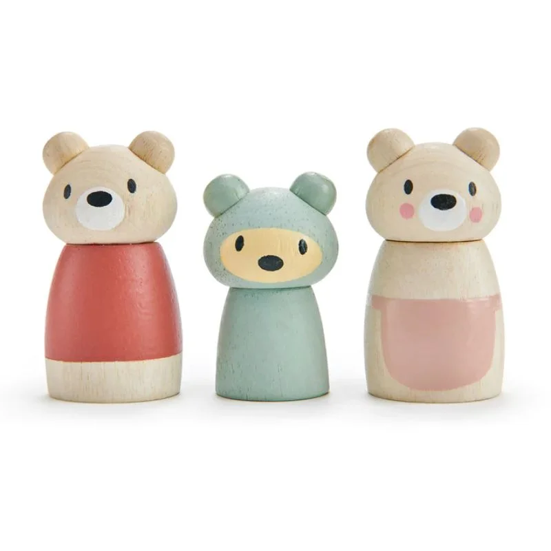 eco-conscious wooden toys                 Wooden Animal Families