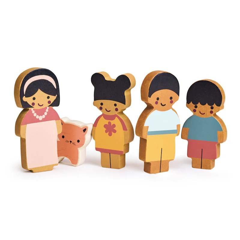 delightful wooden toys for children                   Mentari Wooden Doll Family With Cat Set