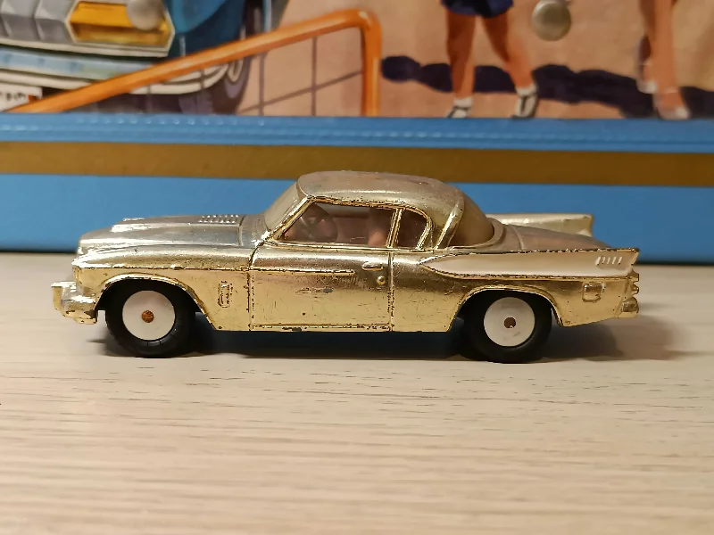 High-quality toy cars 211S Studebaker Golden Hawk in silver-gold plate finish 1