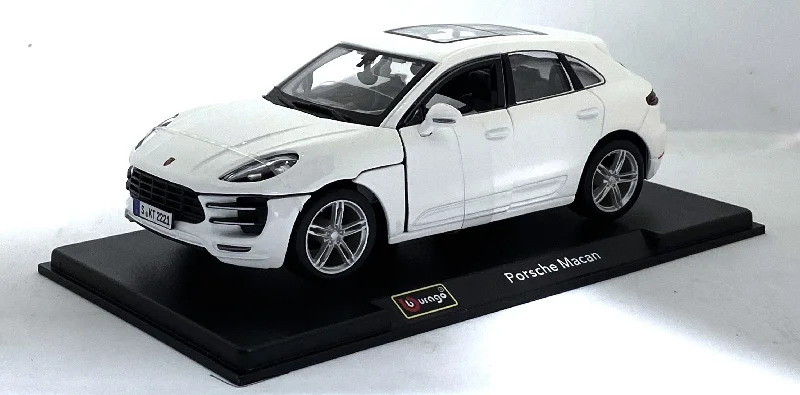 Fun toy carsBburago Porsche Macan white 1/24