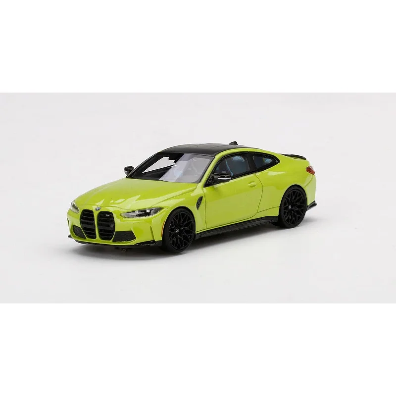 High-quality materials toys BMW M4 Competition (G82) San Paulo Yellow - 1:43 Scale Resin Model Car High-quality materials toys BMW M4 Competition (G82) San Paulo Yellow - 1:43 Scale Resin Model Car
