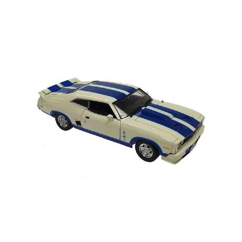Durable toysDDA 1/32 Opt' 97 XC Cobra Ford Falcon White/Blue Stripes
