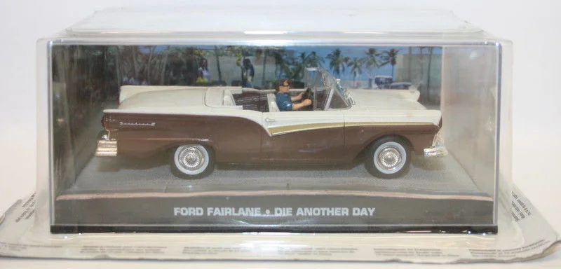 High-quality materials toys Fabbri 1/43 Scale Diecast - Ford Fairlane - Die Another Day High-quality materials toys Fabbri 1/43 Scale Diecast - Ford Fairlane - Die Another Day