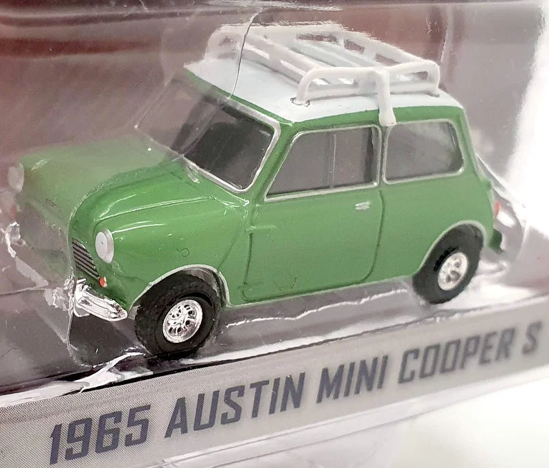 Realistic toy carsGreenlight 1/64 Scale 47080A - 1965 Austin Mini Cooper S - Green