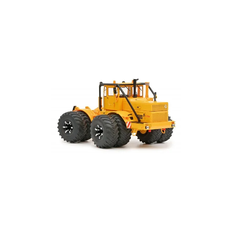 Fun toy carsKirovets K700 dbl tires - 1:32 Scale Resin OTHER