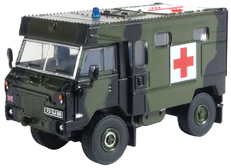 Durable toysOxford Diecast Baor British Army Of The Rhine 1990 Land Rover FC Amb